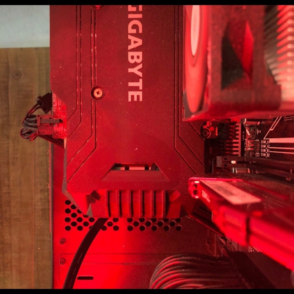 Mid-Range Gaming PC - Picture 3 of 3